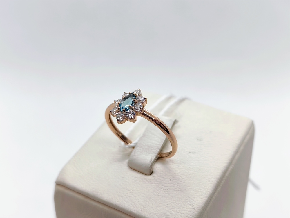 КОЛЬЦО С КАМНЯМИ (Au 585)