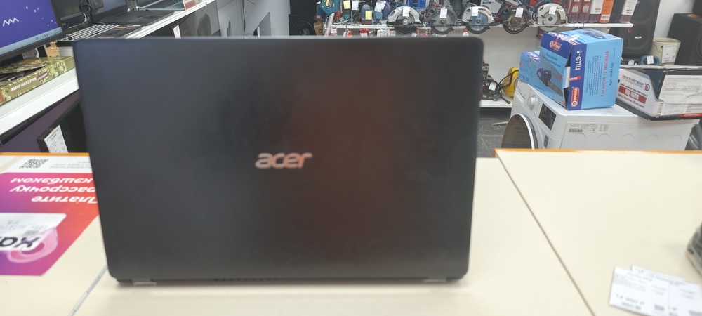 Ноутбук ASUS .; Ryzen 3 3200U, Radeon Vega 3, 4 Гб, 240 Гб, Нет