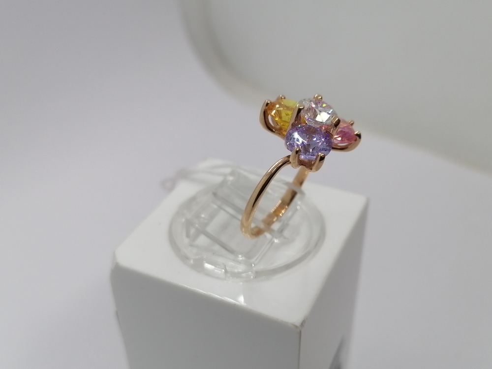 КОЛЬЦО С КАМНЯМИ (Au 585)