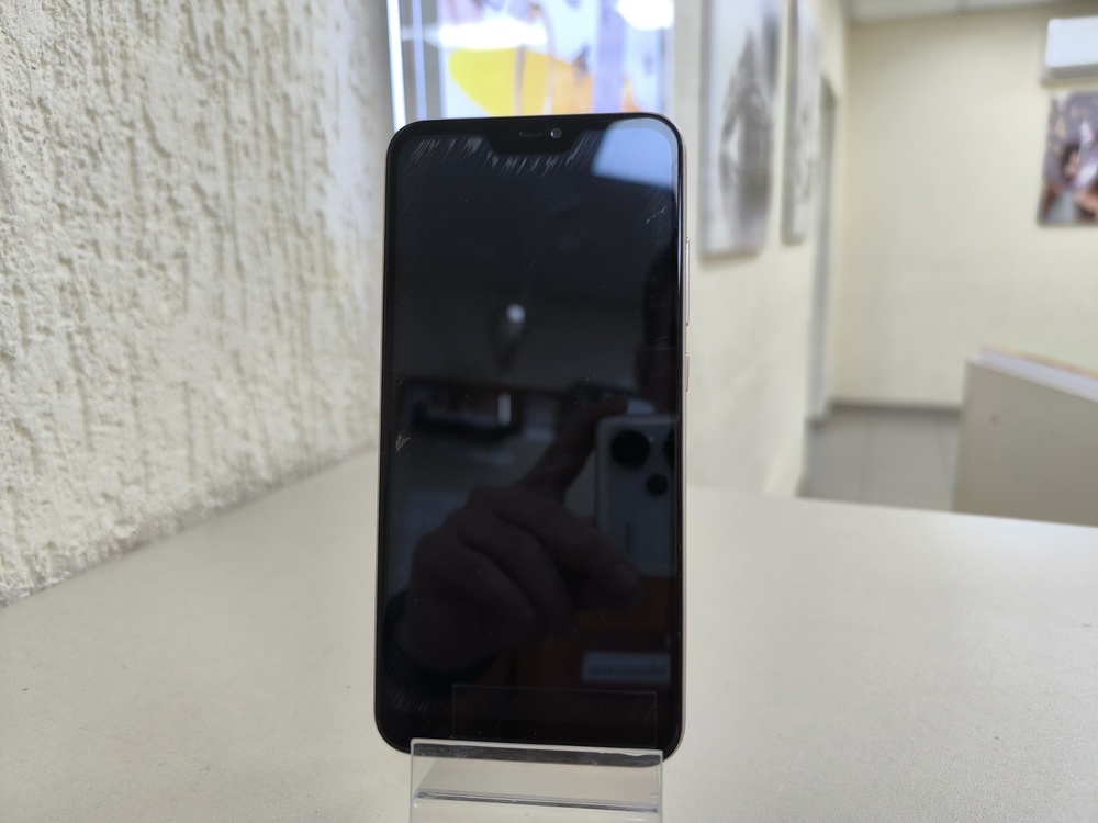 Смартфон Xiaomi Mi A2 Lite 3/32