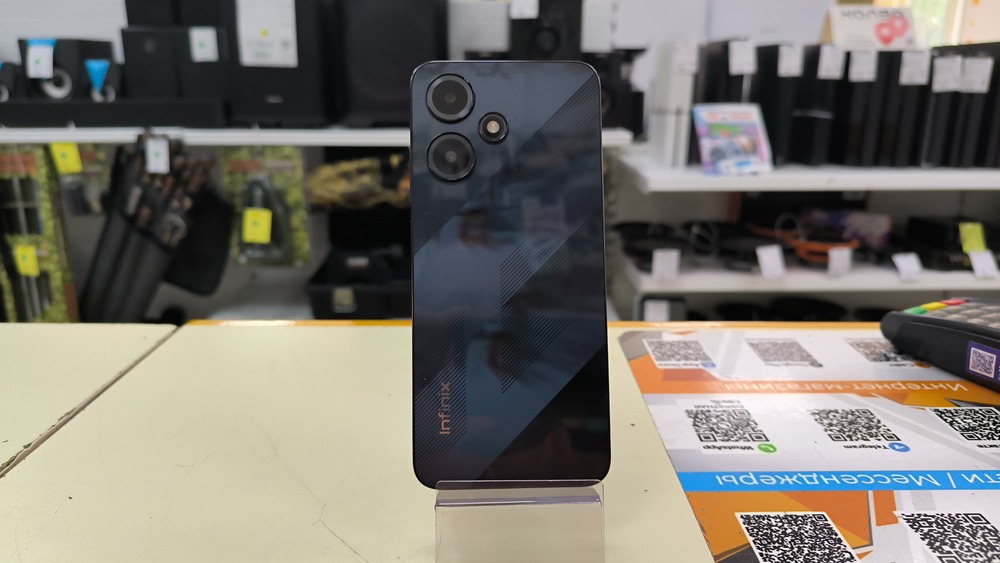 Смартфон Infinix HOT 30 Play 8/128