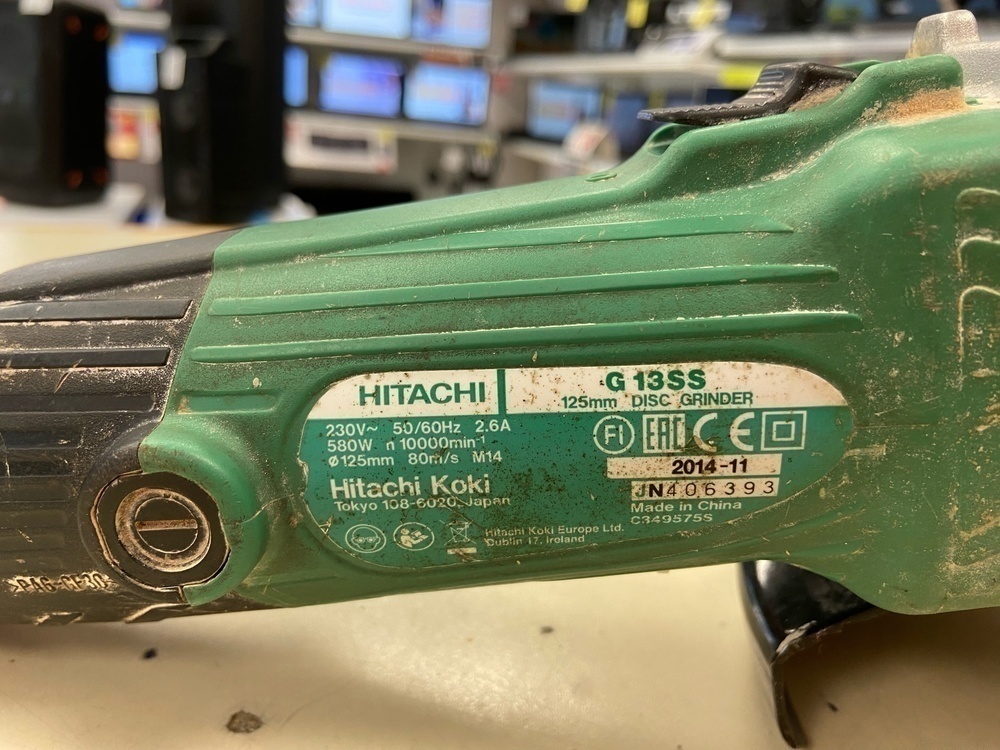 Угловая шлифмашина Hitachi G13SS