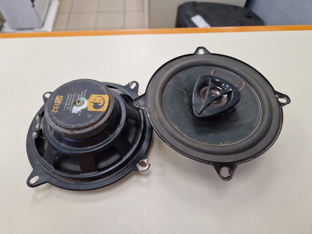 Автоакустика передняя Phantom FS-132