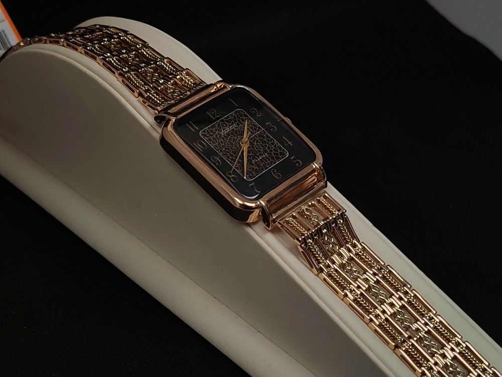 ЧАСЫ ПОЛЕТ (Au 585)