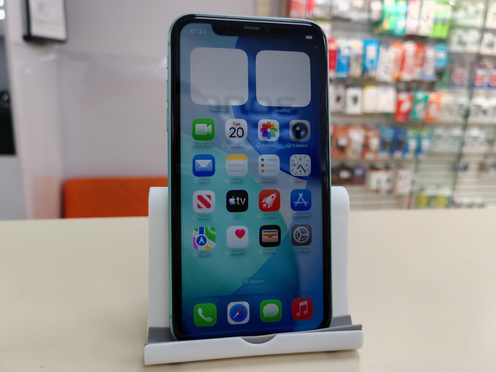 Смартфон Apple iPhone 13 128Gb