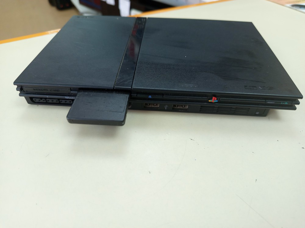 Игровая приставка PlayStation 2 Игровая приставка PlayStation 2