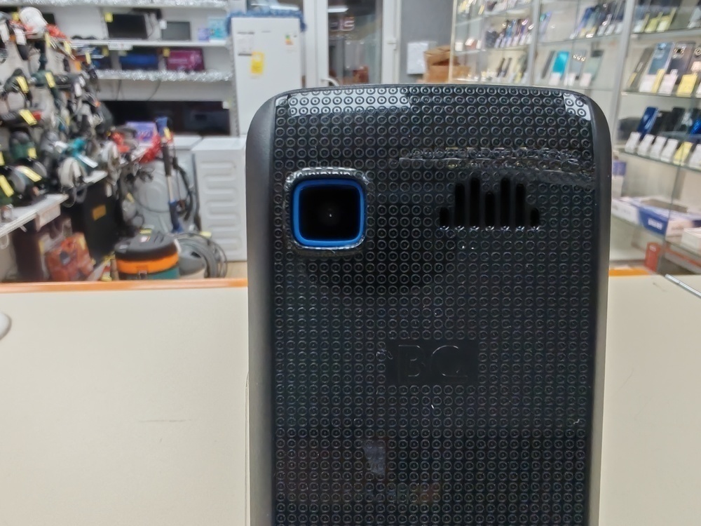 Мобильный телефон BQ 1846