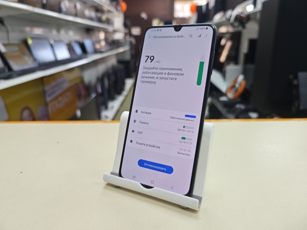 Смартфон Samsung Galaxy A70 6/128