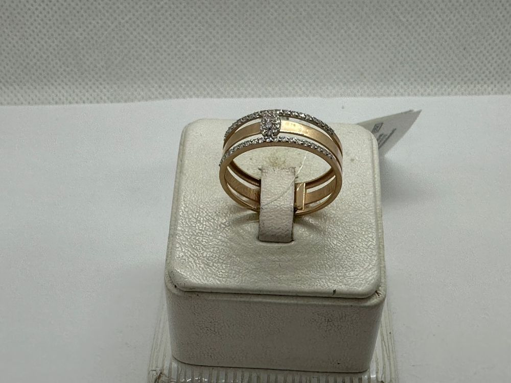 КОЛЬЦО С КАМНЯМИ (Au 585)