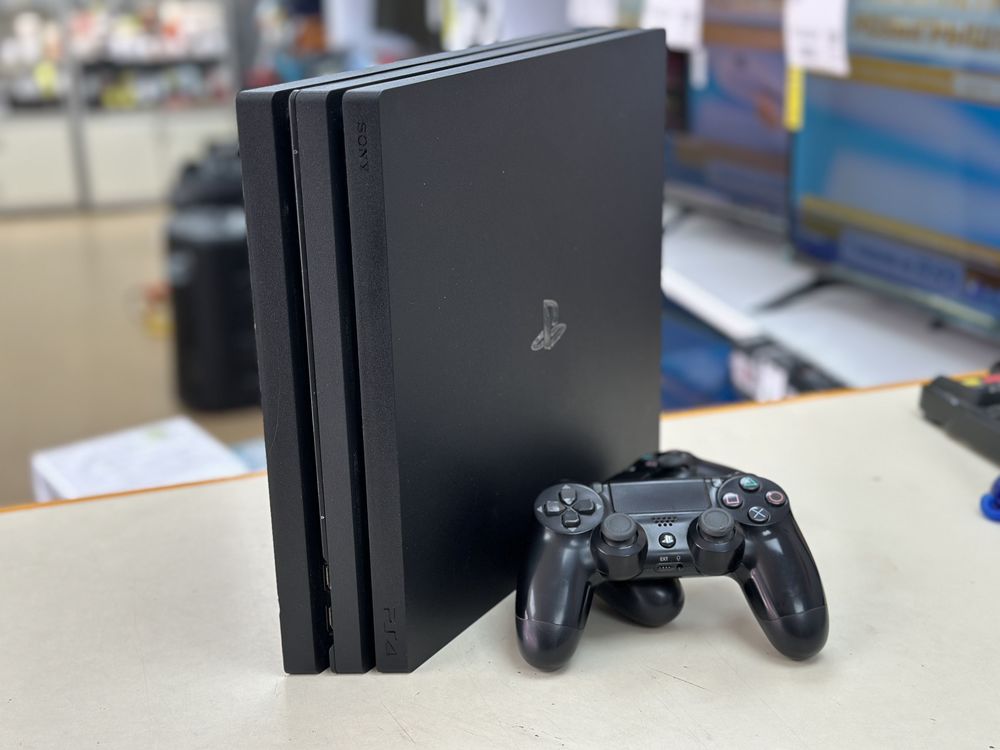 Игровая приставка PlayStation 4 Pro 1Tb