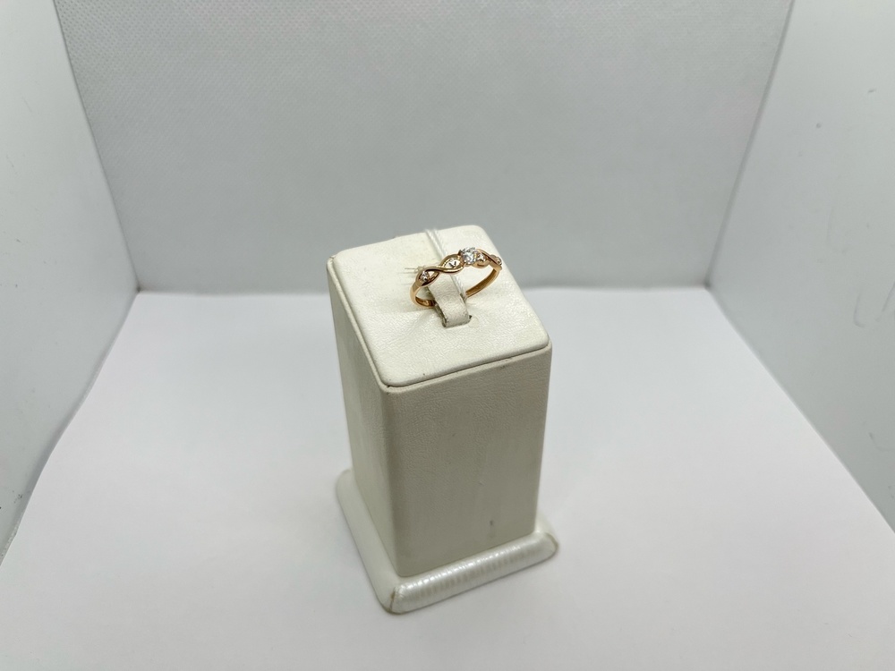 КОЛЬЦО С КАМНЯМИ (Au 585)