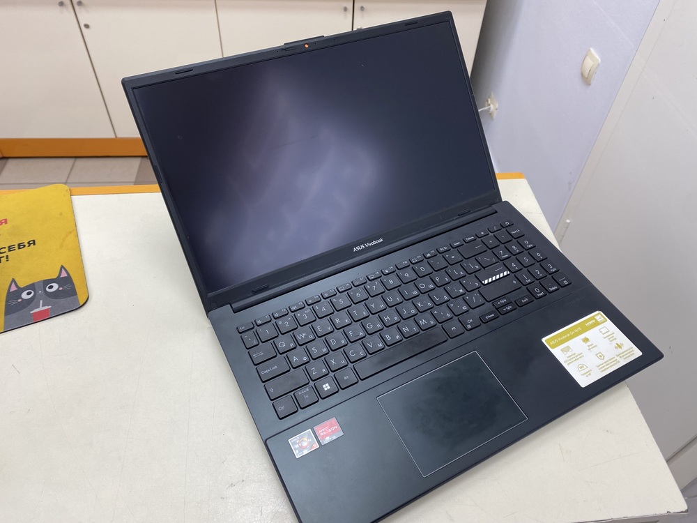 Ноутбук ASUS; Ryzen 5 7520U, AMD Radeon (TM) Graphics, 8 Гб, 512 GB, Нет