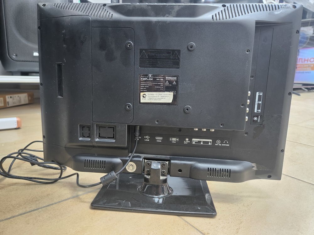 LED Телевизор Helix HTV-193L