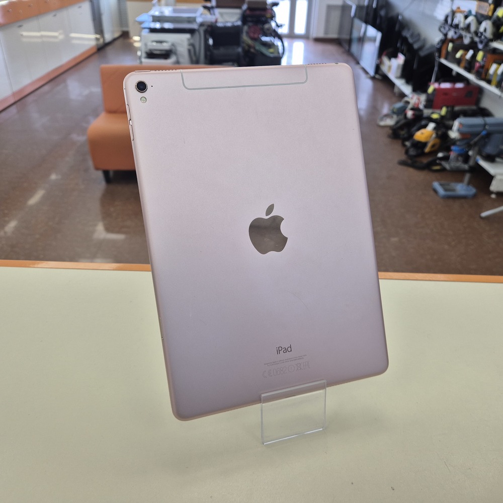 Планшет Apple iPad Pro 9,7 A1674  (Wi-Fi + Cellular)