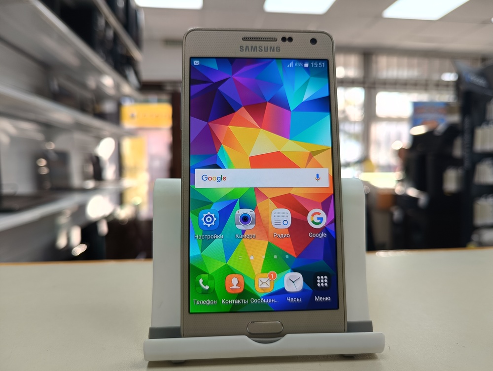 Смартфон Samsung Galaxy A5 2016 2/16