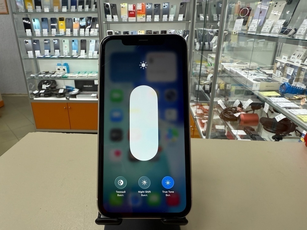 Смартфон Apple iPhone 11 128Gb