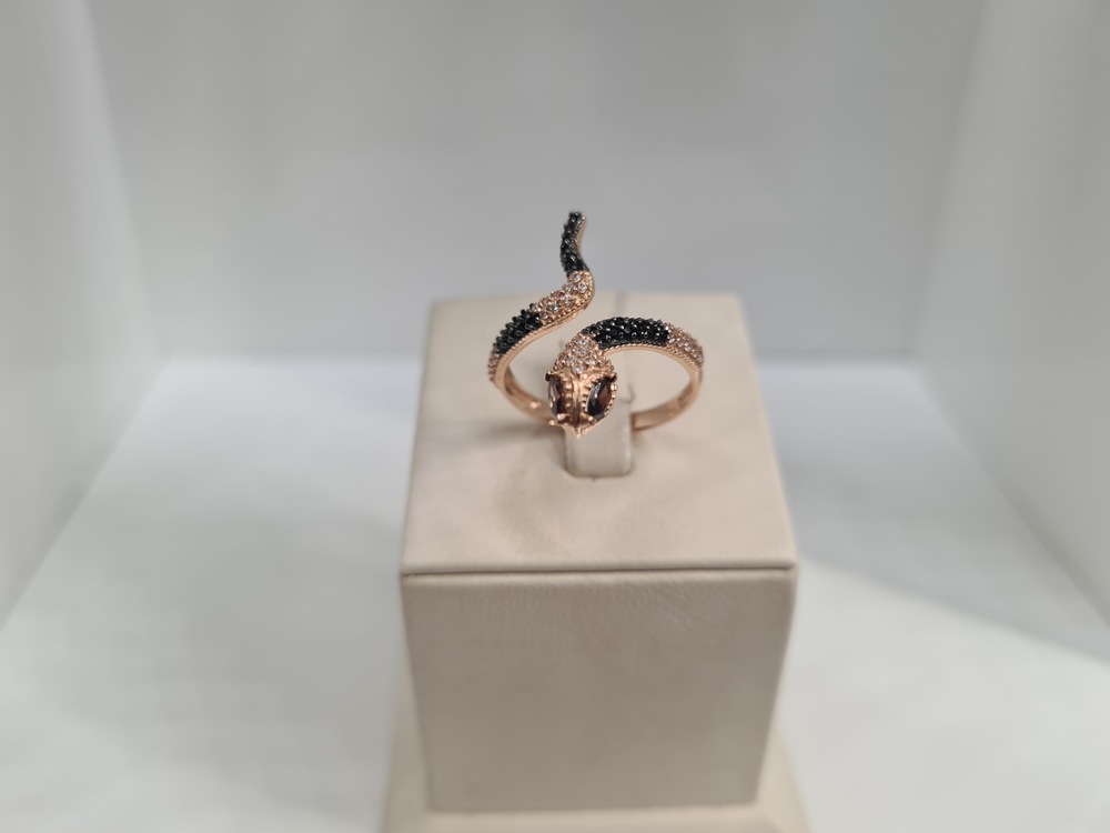 КОЛЬЦО С КАМНЯМИ (Au 585)