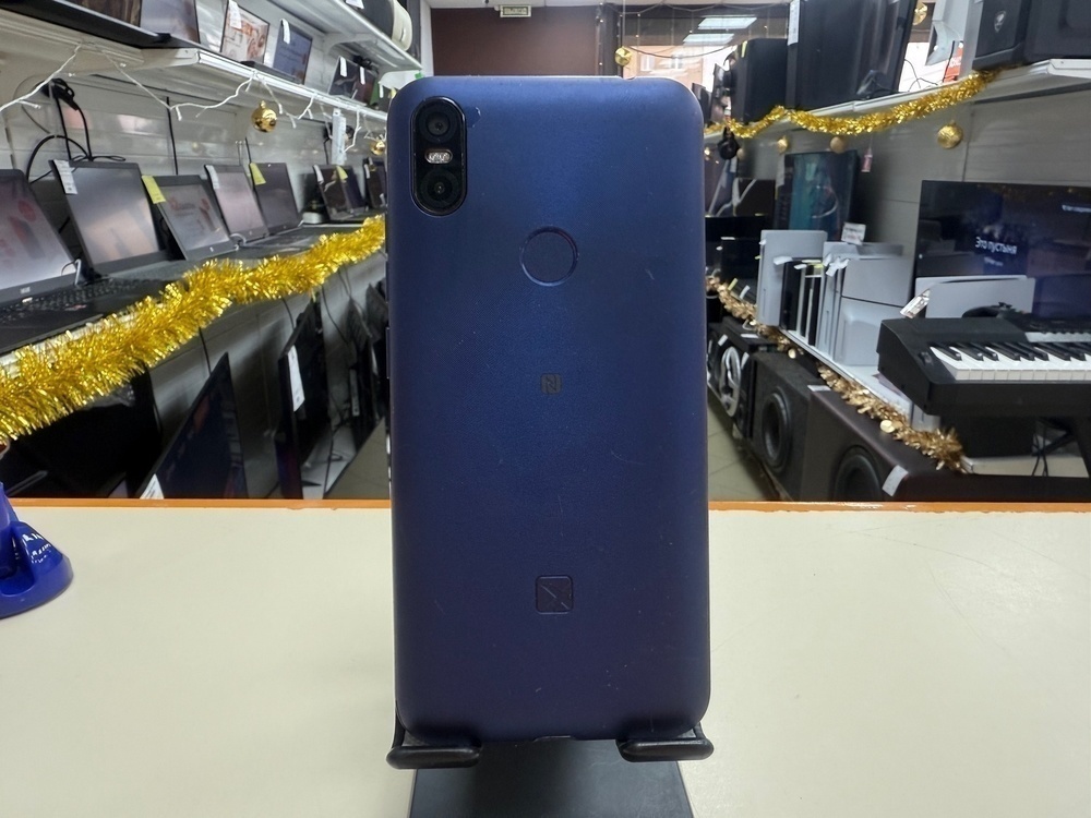 Смартфон Texet TM-5702