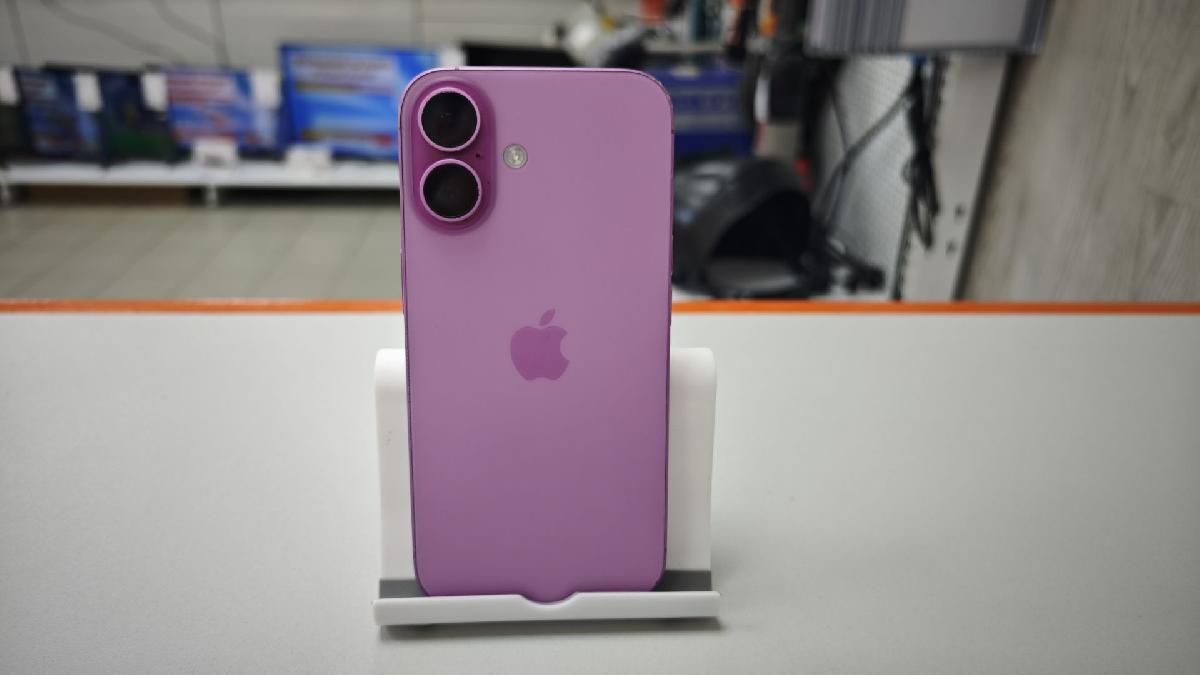 Смартфон Apple Iphone 16 256Gb