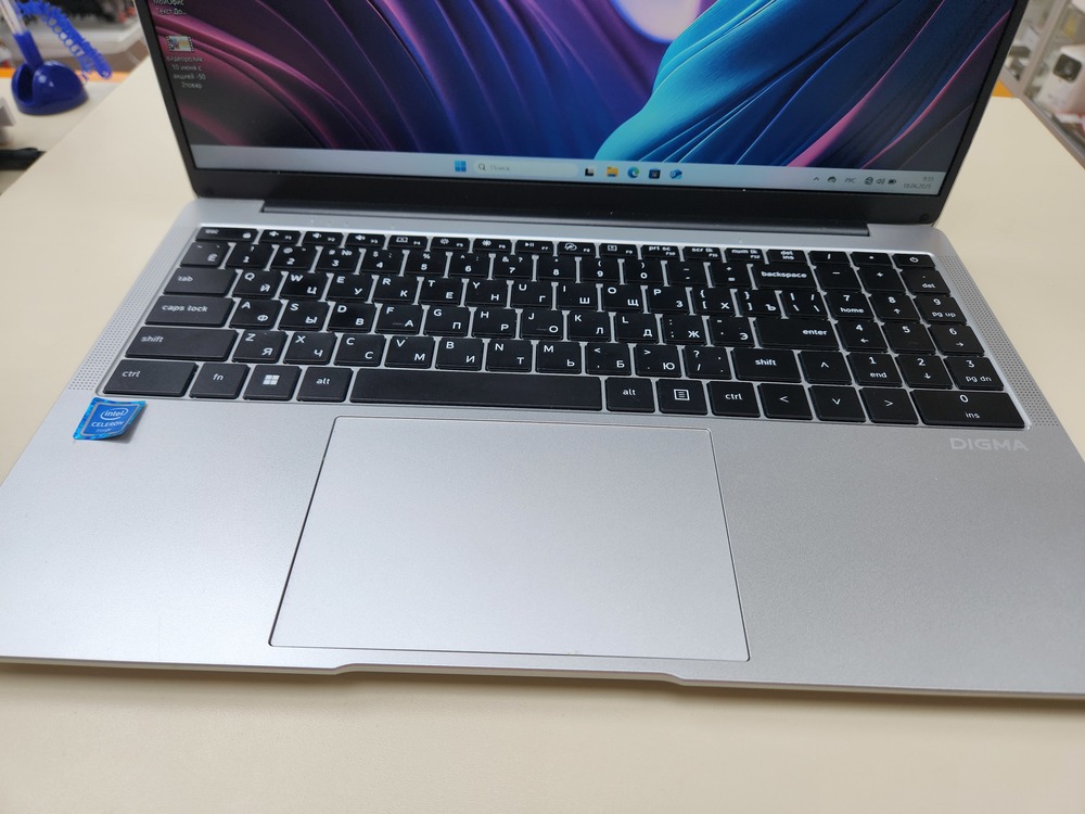 Ноутбук DIGMA Digma EVE C5801; Celeron N4020, Intel UHD Graphics 600, 8 Гб, 256 Гб, Нет