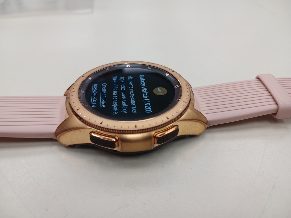 Смарт-часы Samsung Galaxy Watch