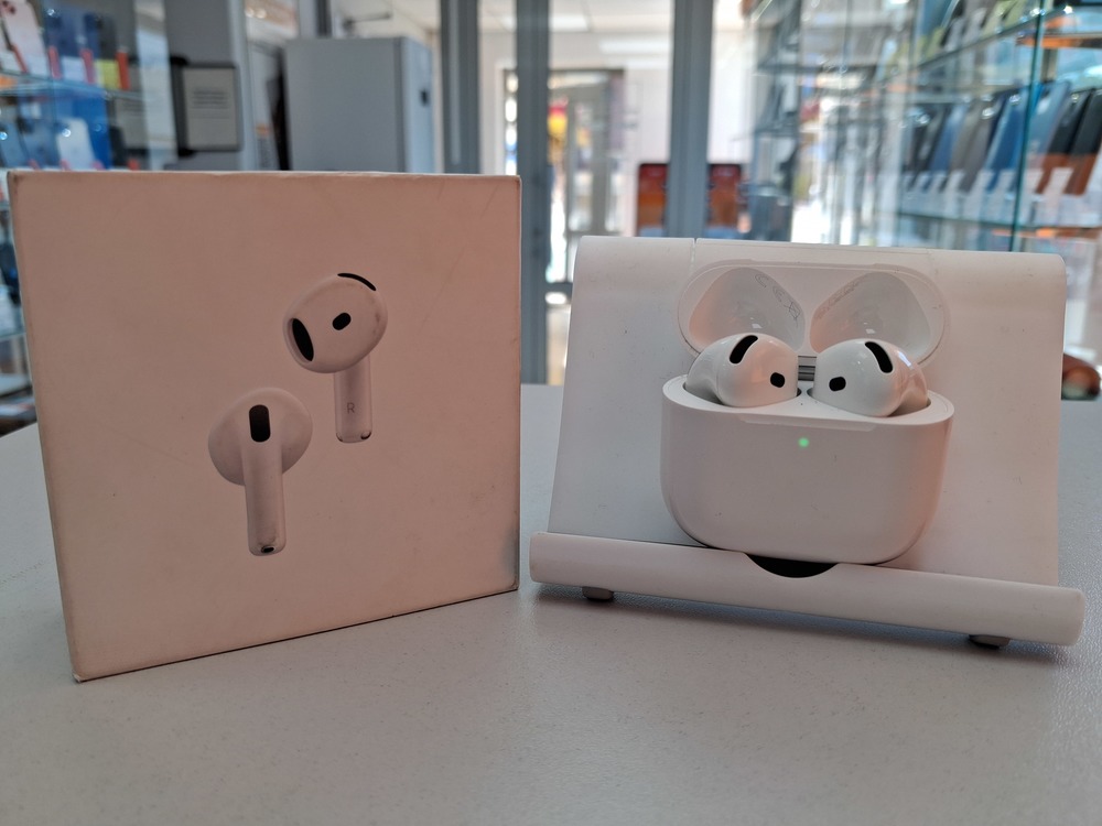 Наушники беспроводные Apple AirPods 4 с ANC