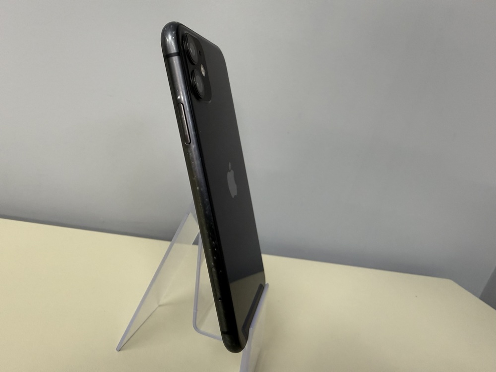 Смартфон Apple iPhone 11 128Gb