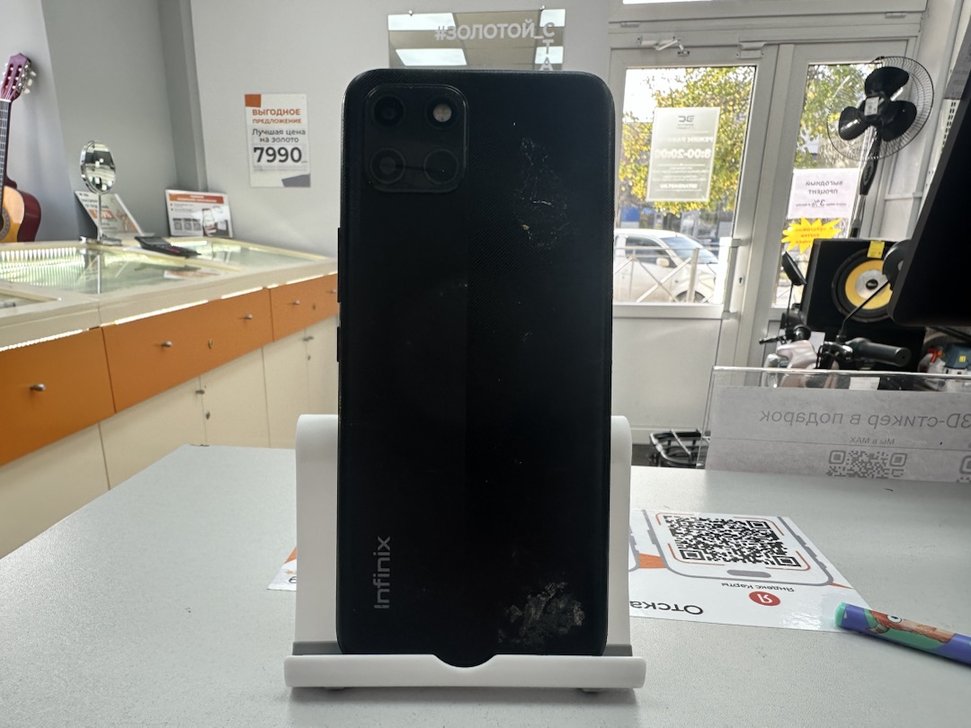Смартфон Infinix Smart 6 HD 2/32