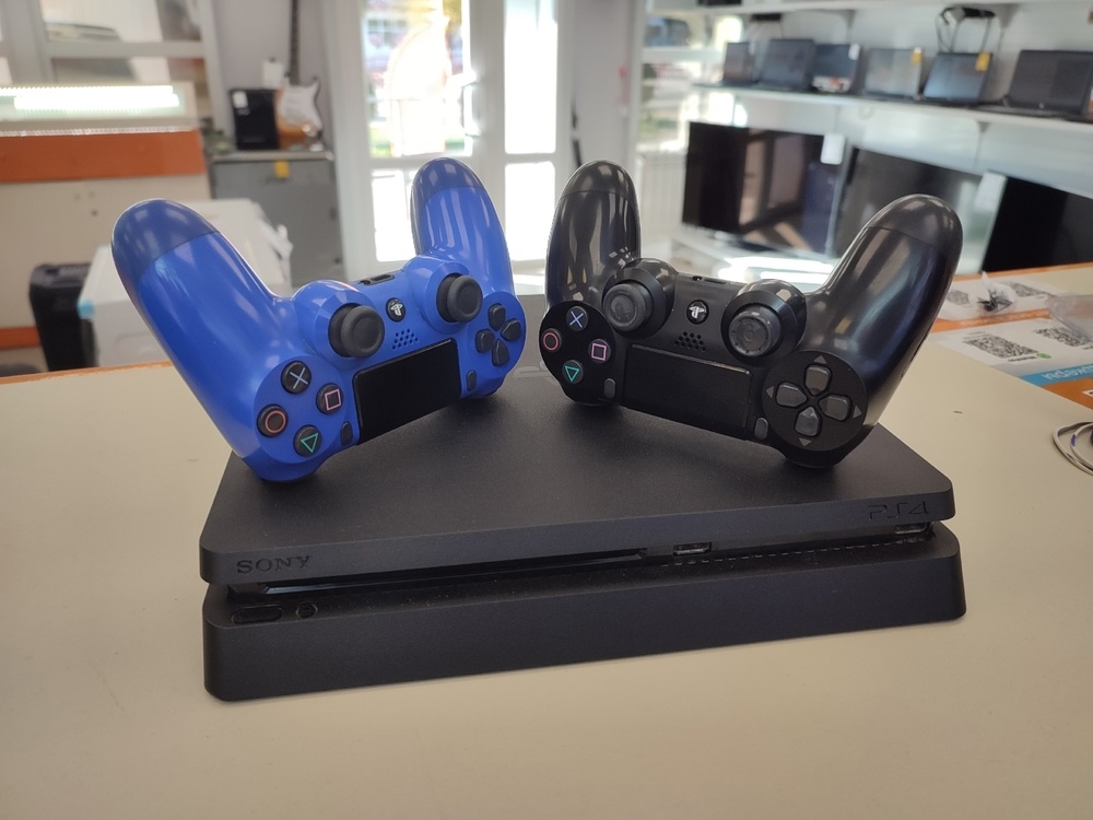 Игровая приставка PlayStation 4 Slim 500GB