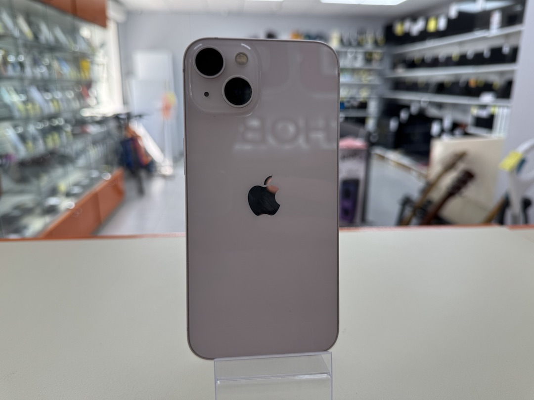Смартфон Apple iPhone 13 128Gb