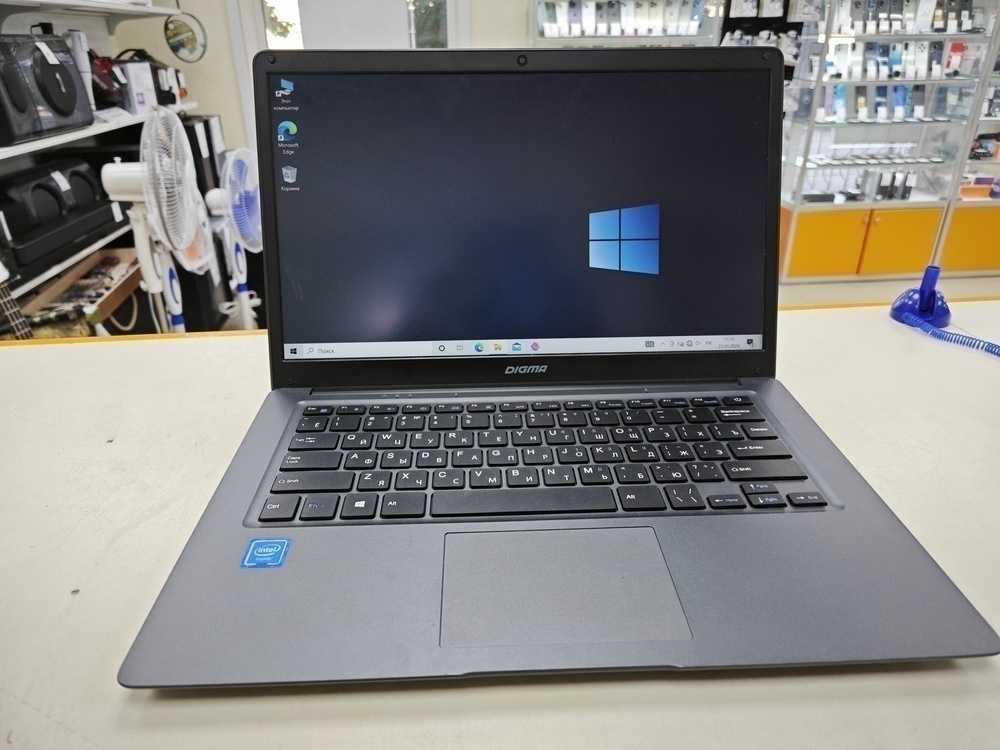 Ноутбук DIGMA; Pentium J3710, Intel UHD Graphics, 4 Гб, 120 Гб, Нет
