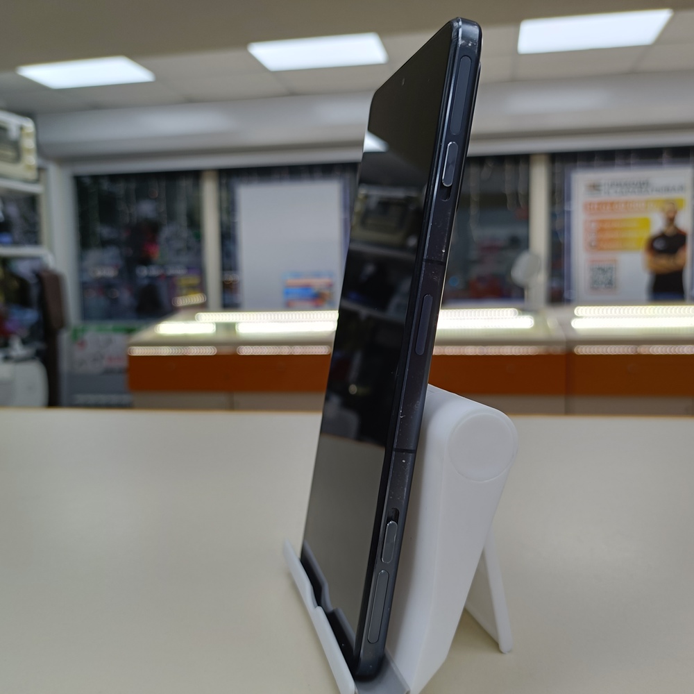 Смартфон Xiaomi Poco F4 GT 8/128