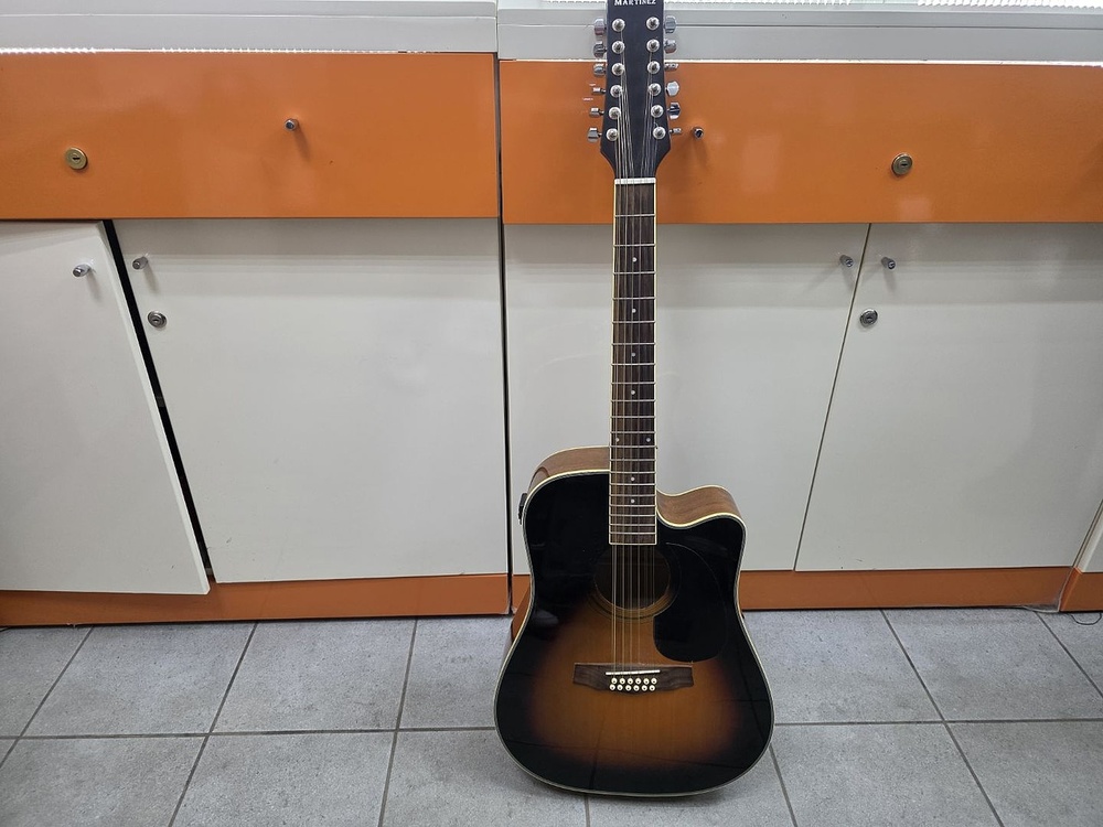 Акустическая гитара Martinez 