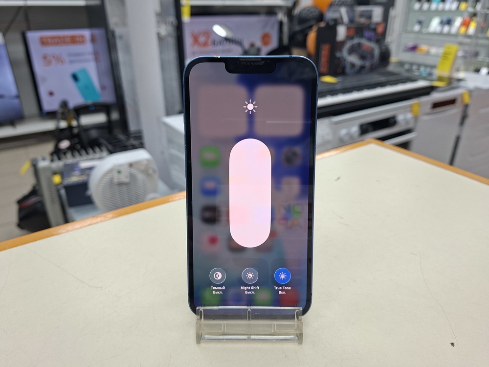 Смартфон Apple iPhone 13 128Gb