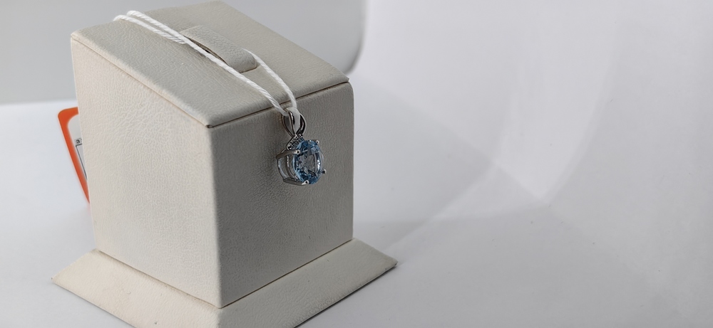 ПОДКМИ585 ПОДВЕСКА С КАМНЯМИ (Au 585)