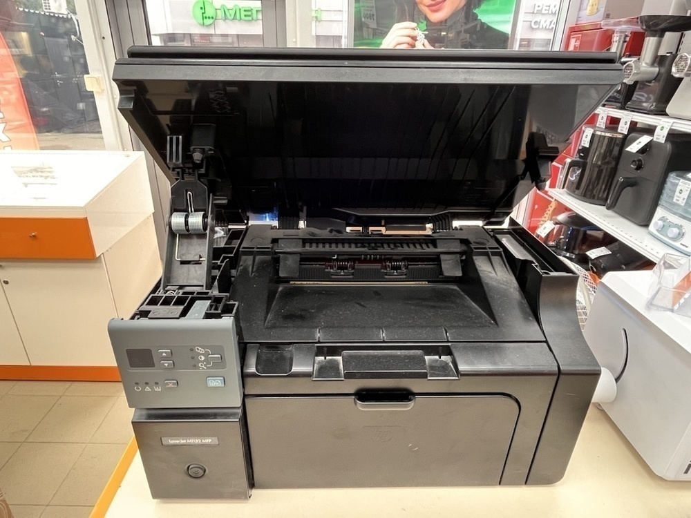 МФУ HP LaserJet Pro M1132