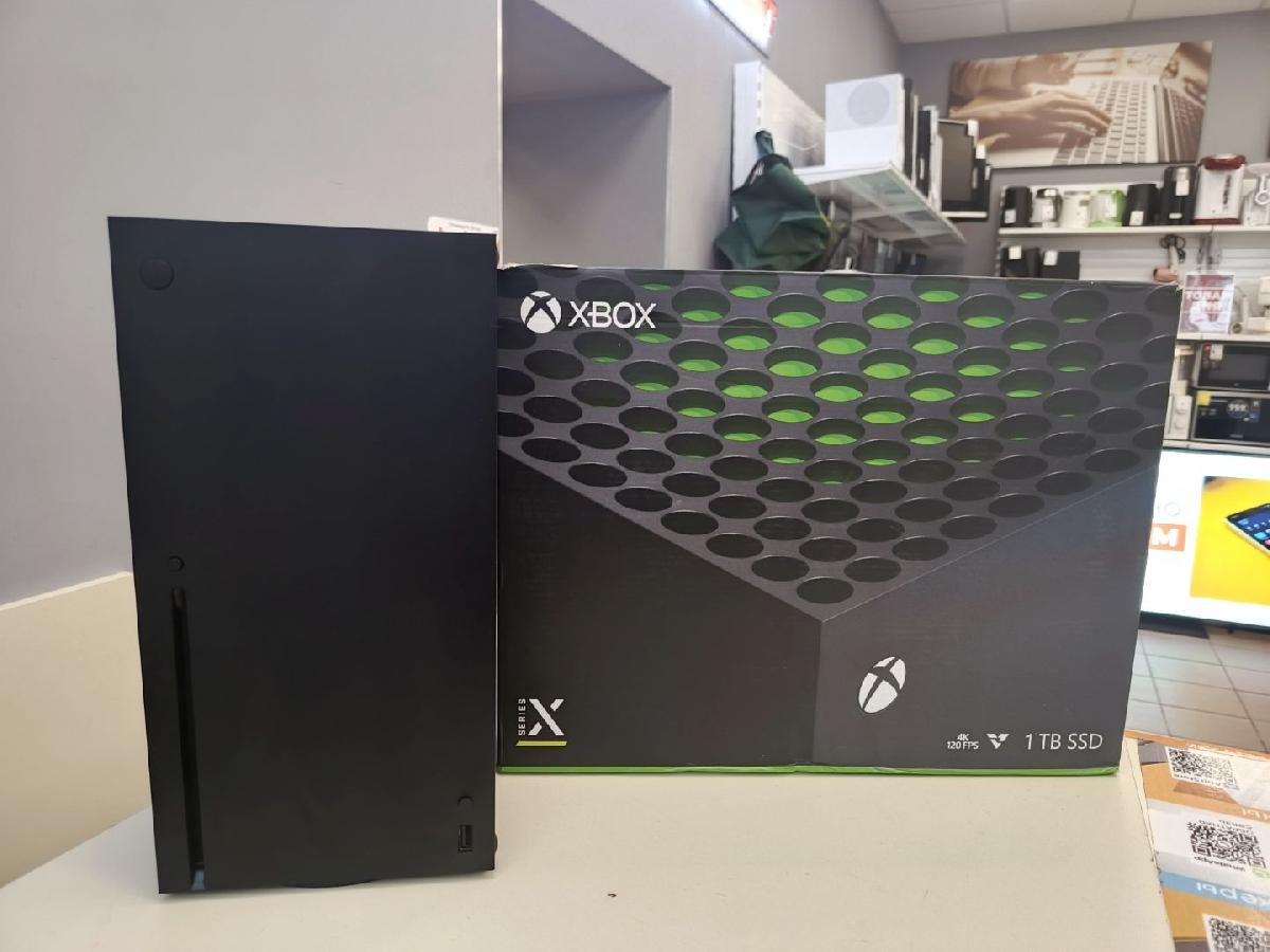 Игровая приставка Xbox Series X 1Tb Игровая приставка Xbox Series X 1Tb