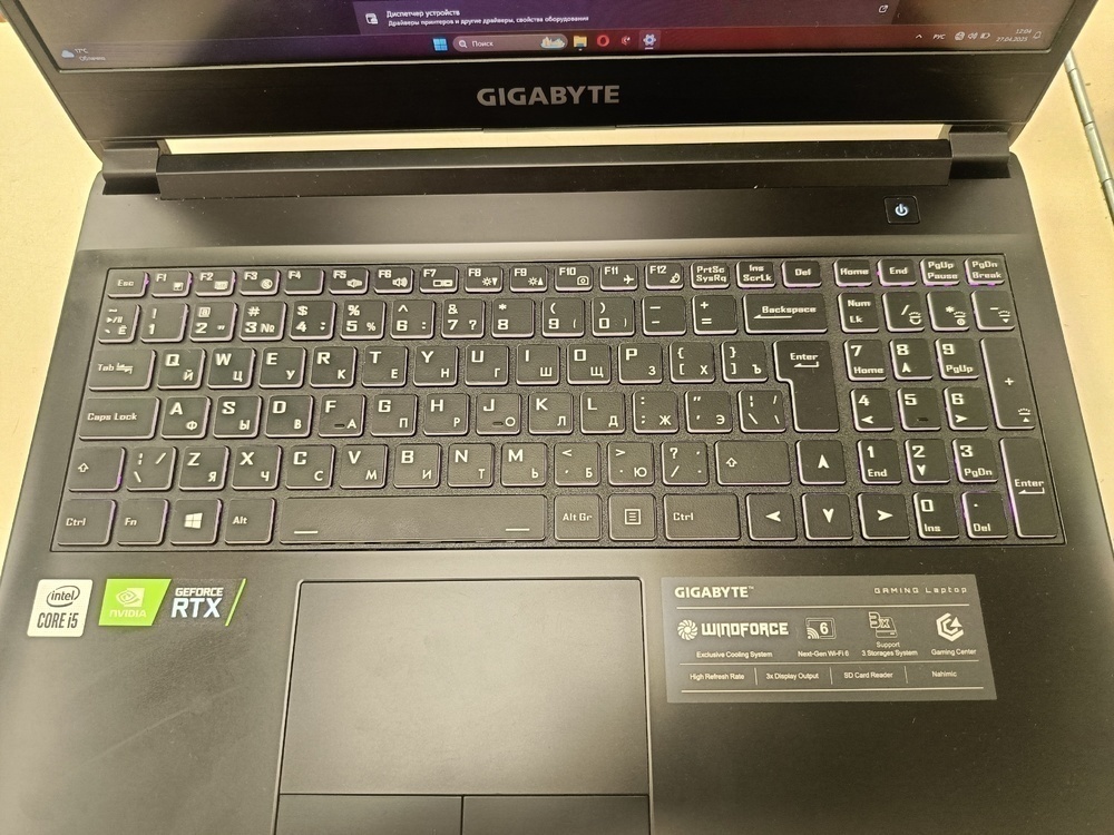 Ноутбук Gigabite Ноутбук gigabyte g5; Core i5-10500H, GeForce RTX 3060, 16 Гб, 512 GB, Нет