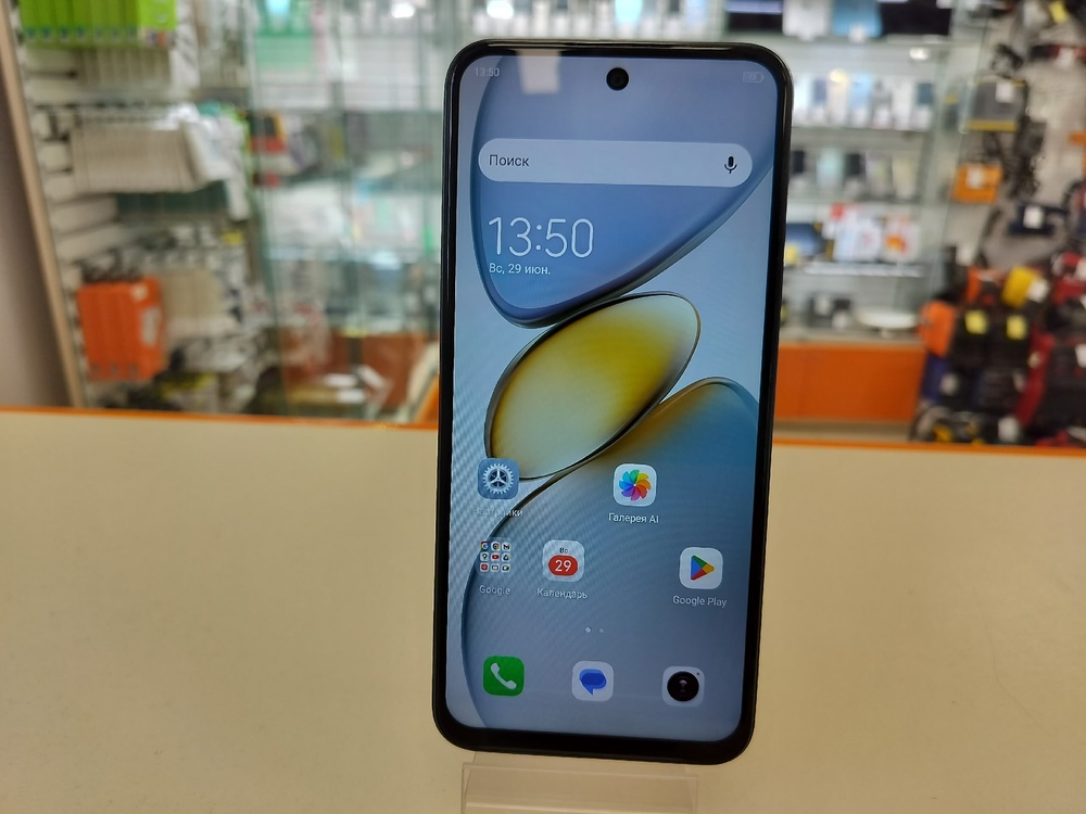 Смартфон Tecno Spark Go1