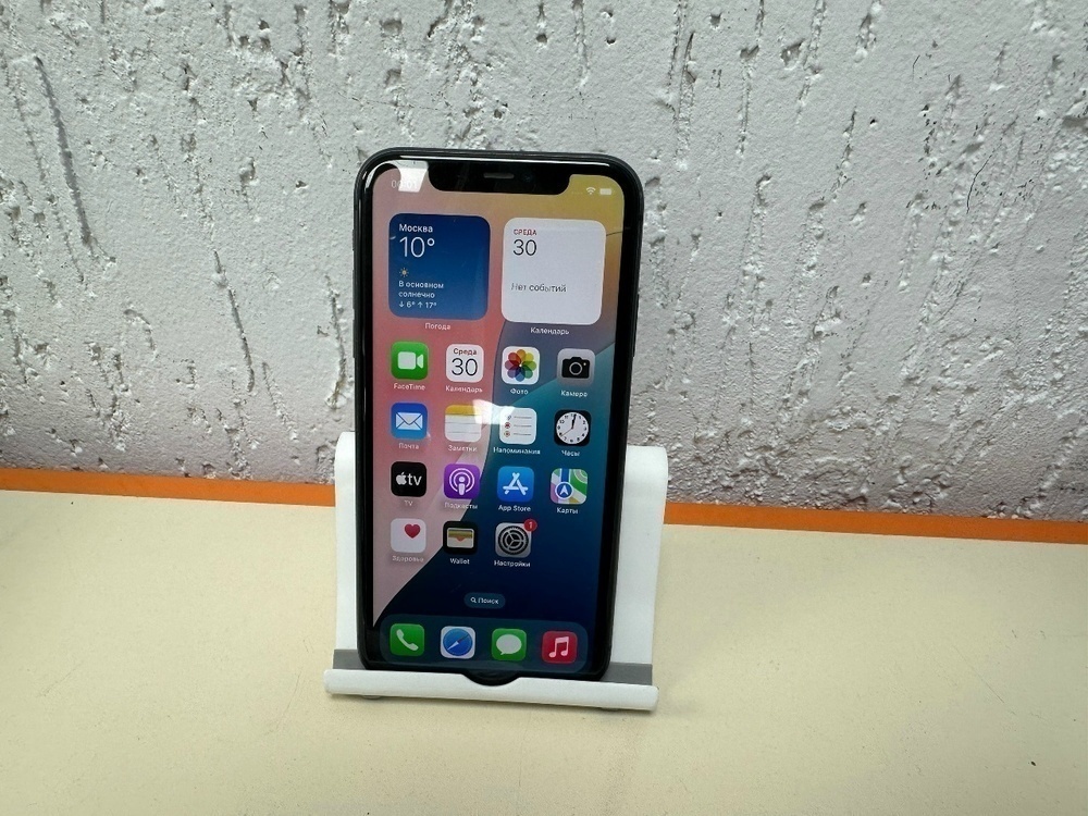 Смартфон Apple iPhone 11 64Gb