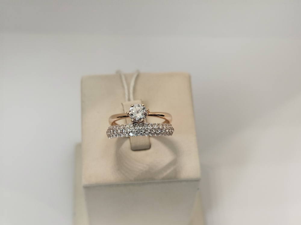 КОЛЬЦО С КАМНЯМИ (Au 585)