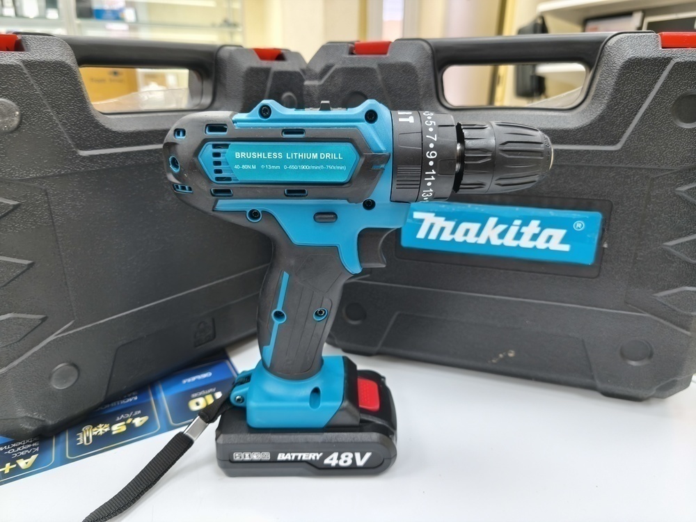 Шуруповерт Makita 48V
