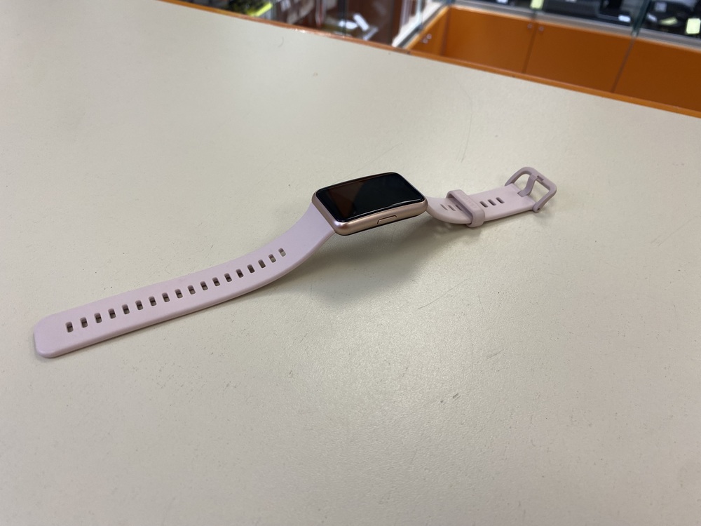 Смарт-часы Huawei Watch FIT