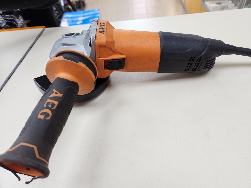 Угловая шлифмашина AEG WS12-125S