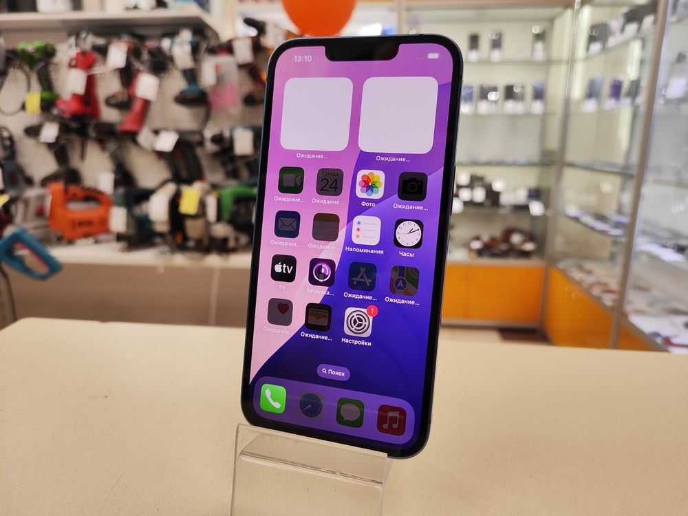 Смартфон Apple iPhone 13 128Gb