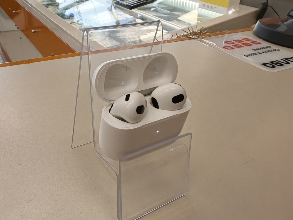 Наушники беспроводные Apple Airpods 3