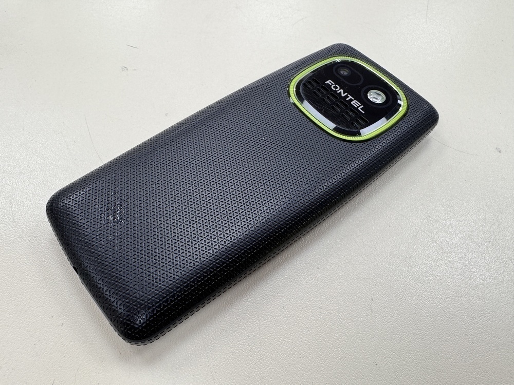 Смартфон Fontel FP280