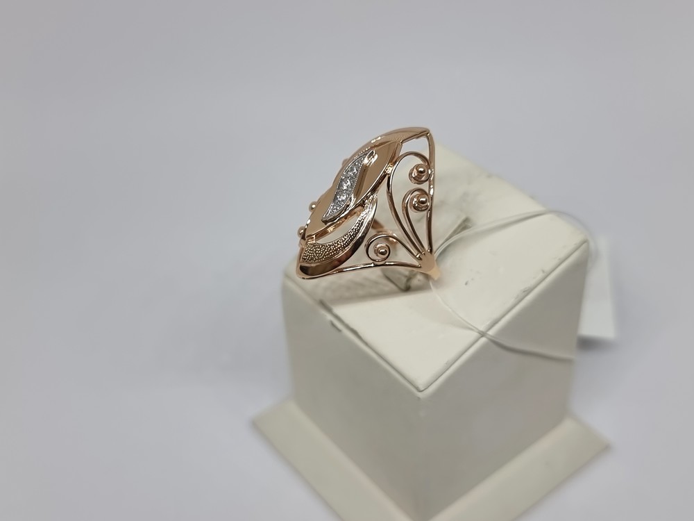 КОЛЬЦО С КАМНЯМИ (Au 585)