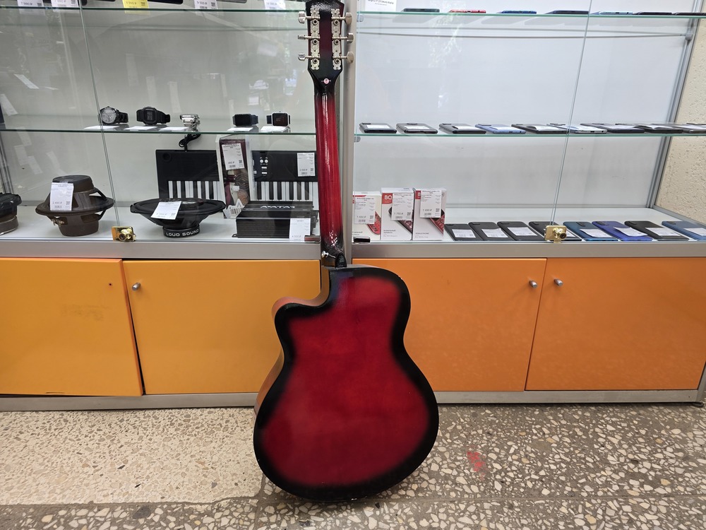 Гитара акустическая Belucci BC4010