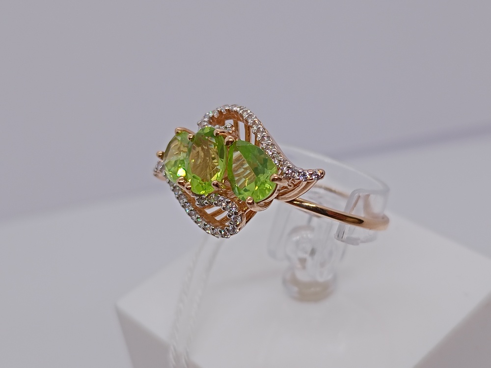 КОЛЬЦО С КАМНЯМИ (Au 585)